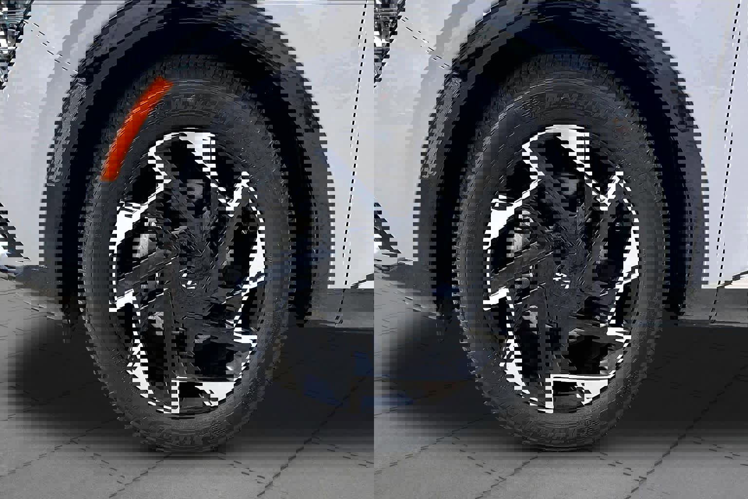 Certified 2024 Kia Sportage SX image 9