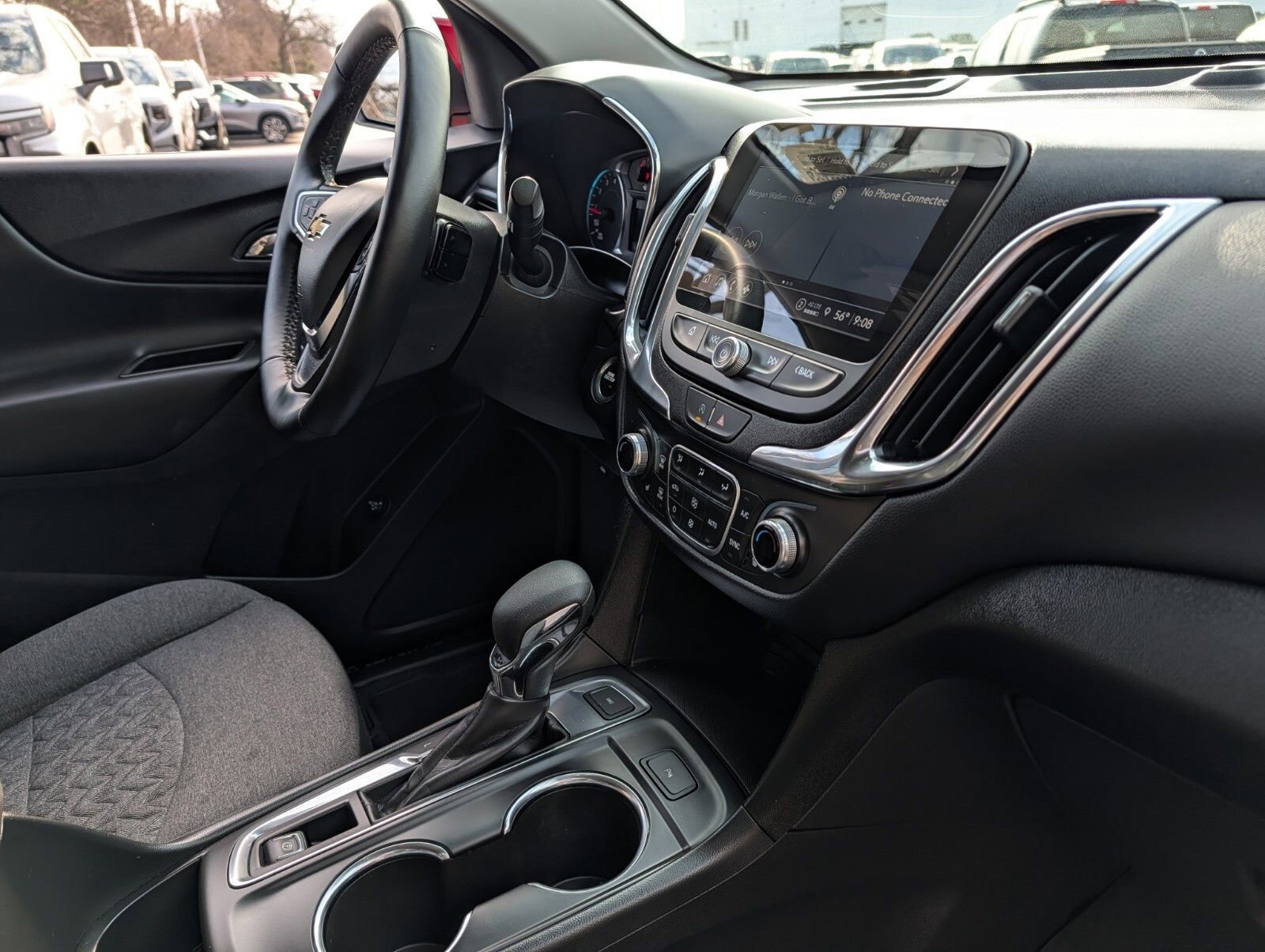 Used 2024 Chevrolet Equinox LT image 24