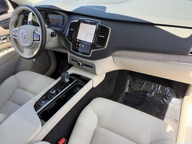 Used 2024 Volvo XC90 T8 Plus w/ Protection Package Premier AWD/4WD image 13