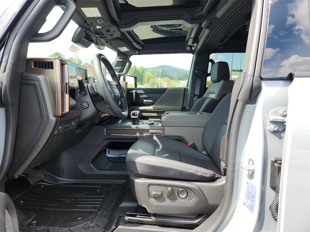New 2025 GMC Hummer EV 2X image 6