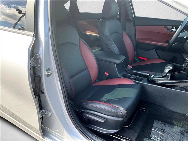 Used 2020 Kia Forte EX w/ EX Special Edition FWD image 9