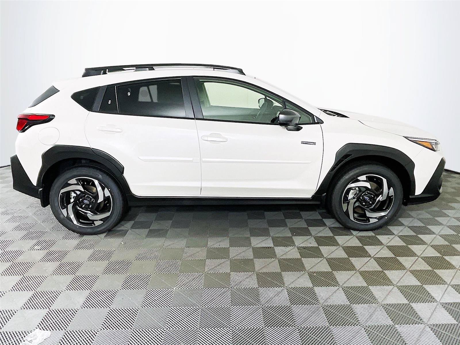 New 2026 Subaru Crosstrek 2.5i Limited AWD/4WD image 9