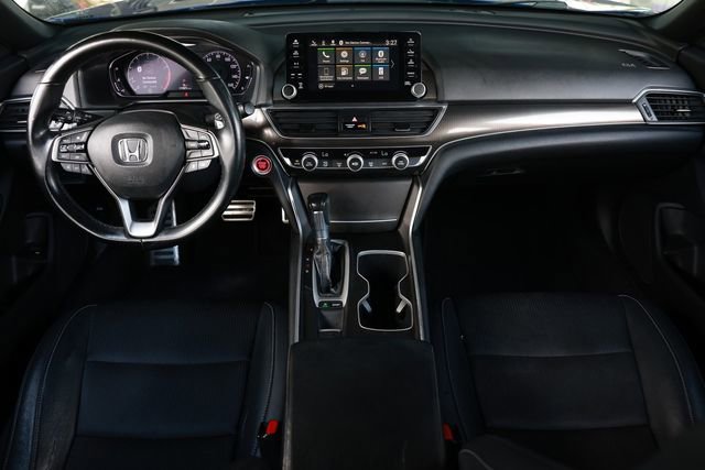 Used 2018 Honda Accord Sport image 2