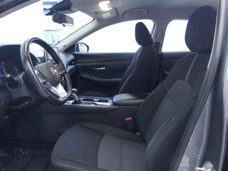 Used 2022 Nissan Sentra SV w/ All-Weather Package FWD image 18