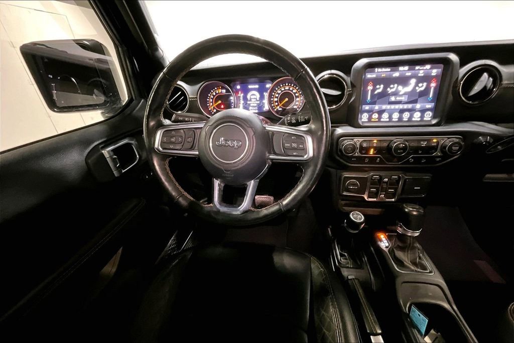 Used 2020 Jeep Wrangler Unlimited Sahara image 7
