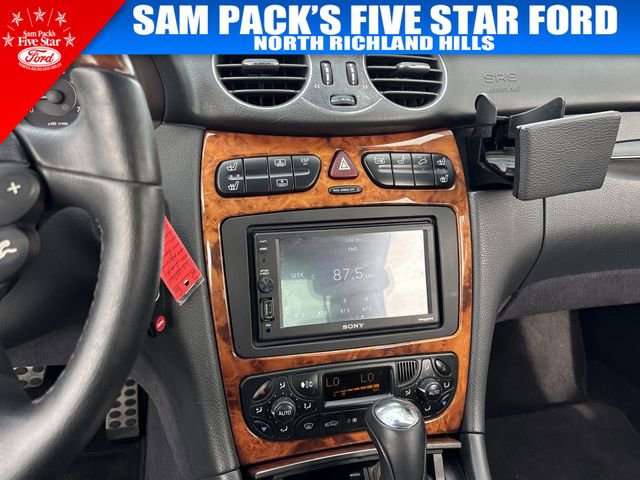 Used 2004 Mercedes-Benz CLK 320 Coupe image 25