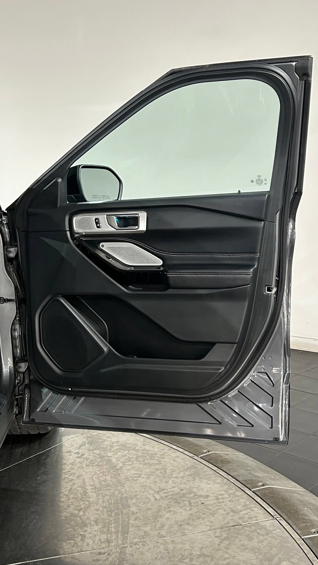 Used 2023 Ford Explorer ST w/ Equipment Group 401A AWD/4WD image 63