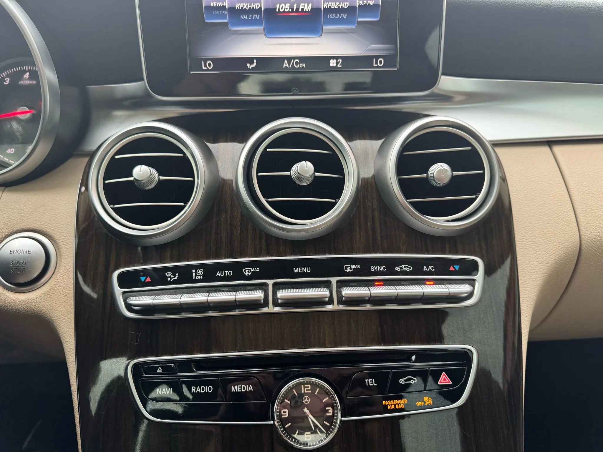 Used 2017 Mercedes-Benz C 300 Sedan image 17