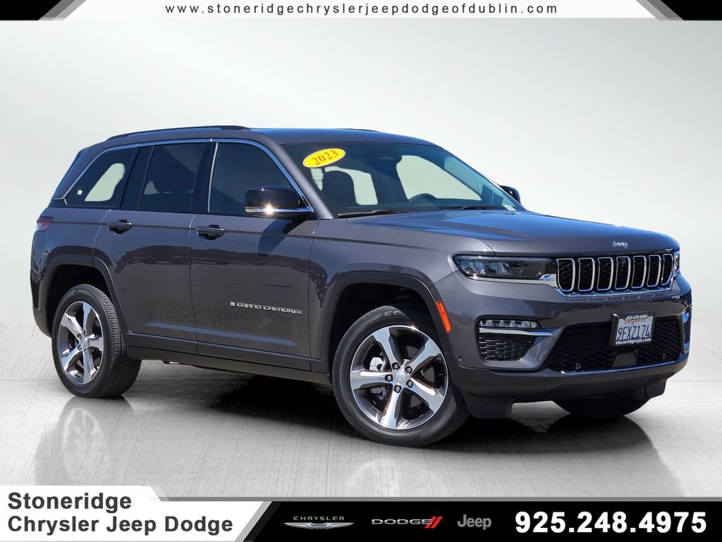 Used 2023 Jeep Grand Cherokee Limited w/ Luxury Tech Group II