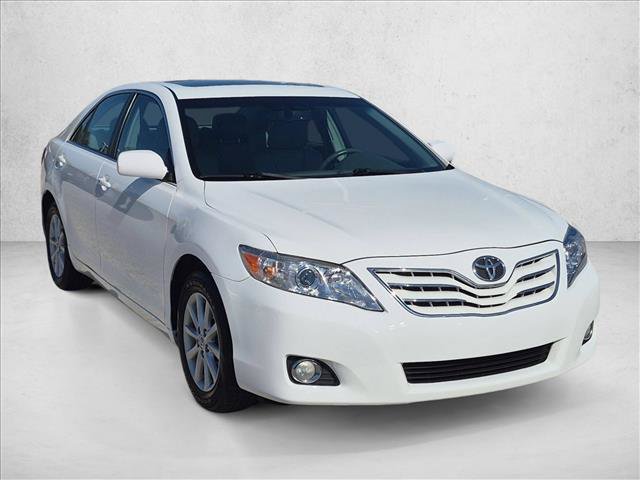 Used 2010 Toyota Camry XLE FWD image 3