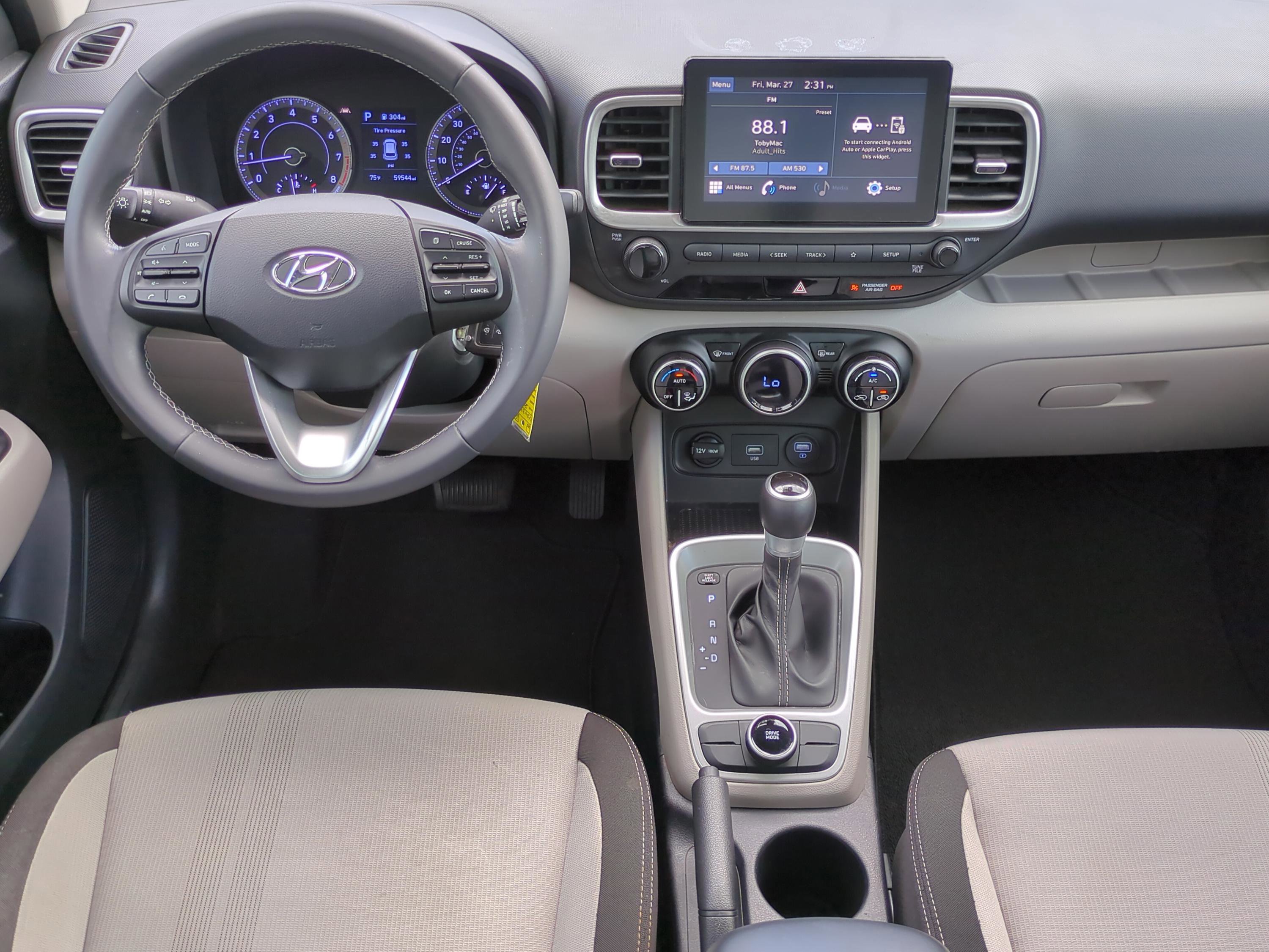 Certified 2021 Hyundai Venue SEL image 12