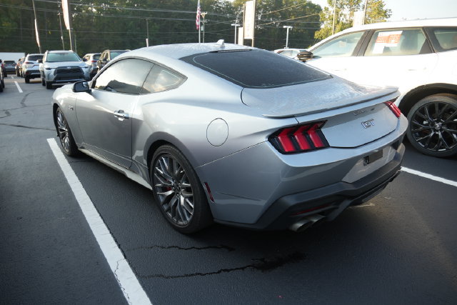 Used 2024 Ford Mustang GT Premium RWD image 15