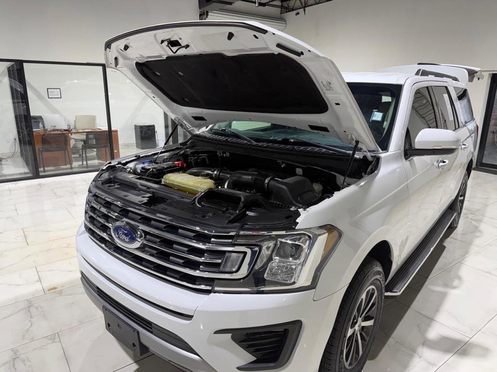 Used 2021 Ford Expedition Max XLT image 5