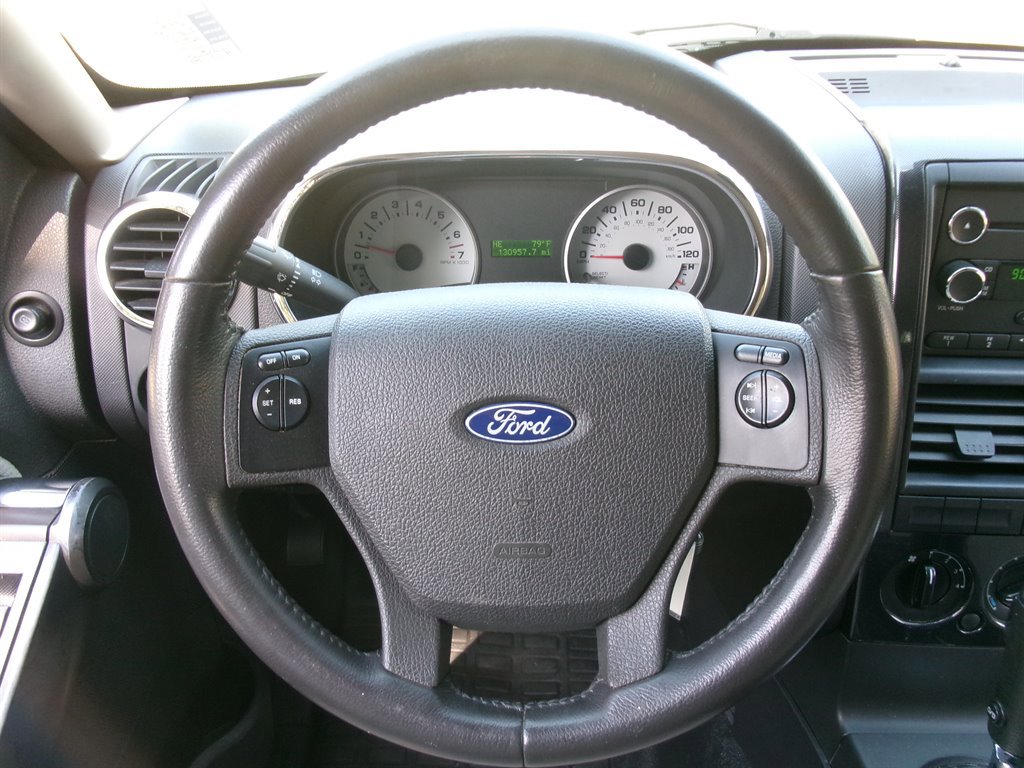 Used 2008 Ford Explorer Sport Trac XLT RWD image 33