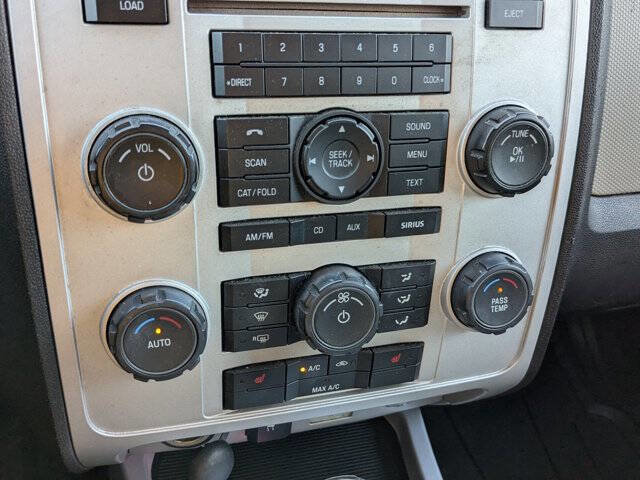 Used 2010 Mercury Mariner Premier image 24