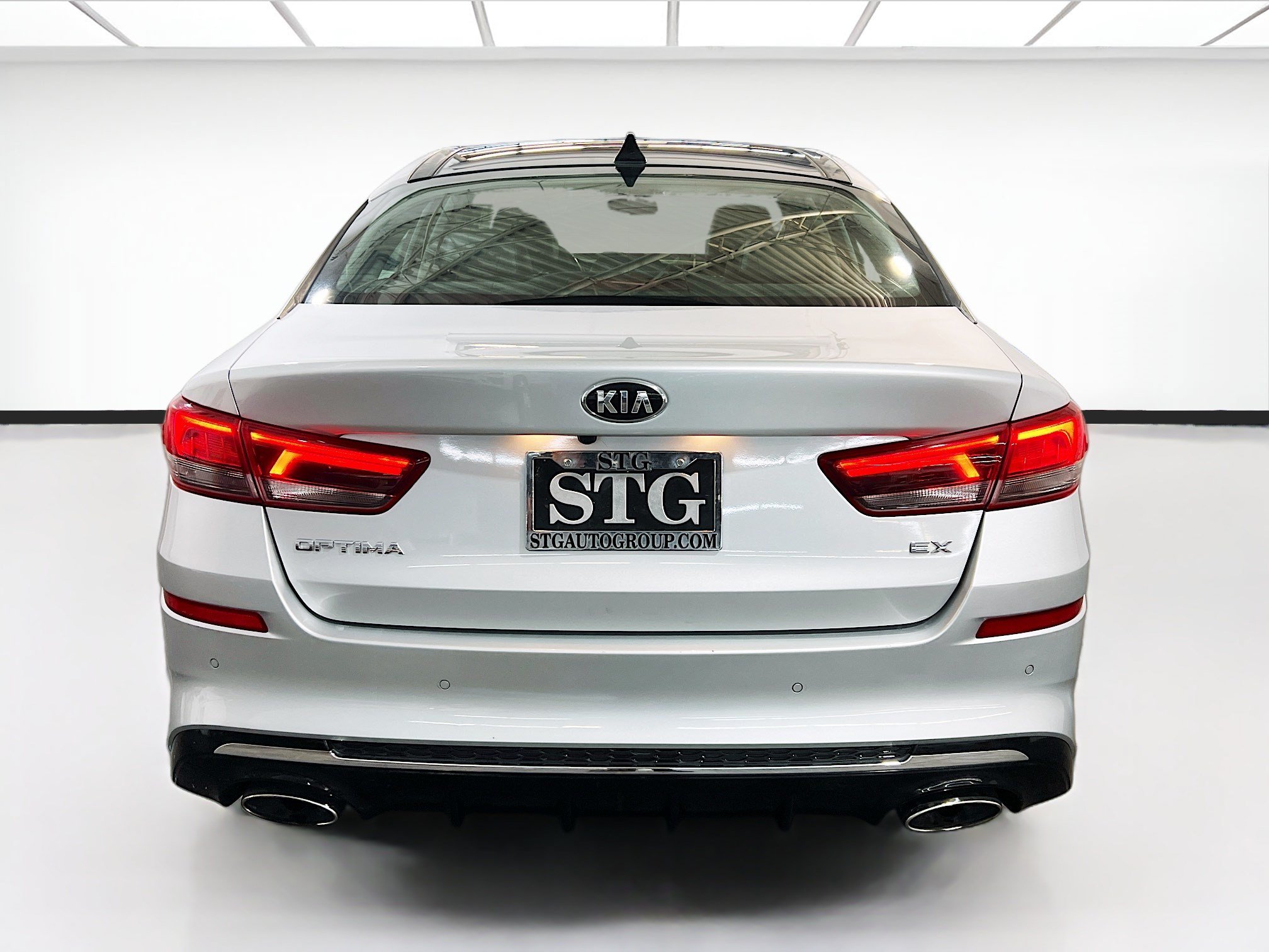 Used 2020 Kia Optima Premium FWD image 5