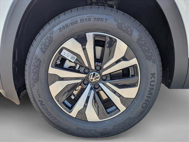 New 2026 Volkswagen Atlas Cross Sport SE FWD image 9