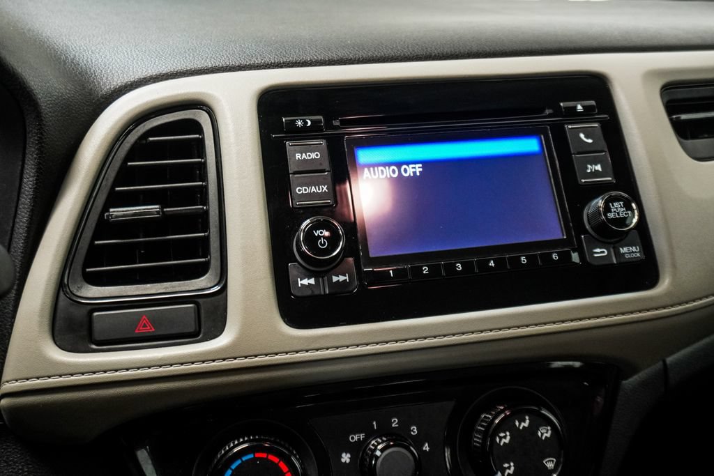 Used 2017 Honda HR-V LX image 18