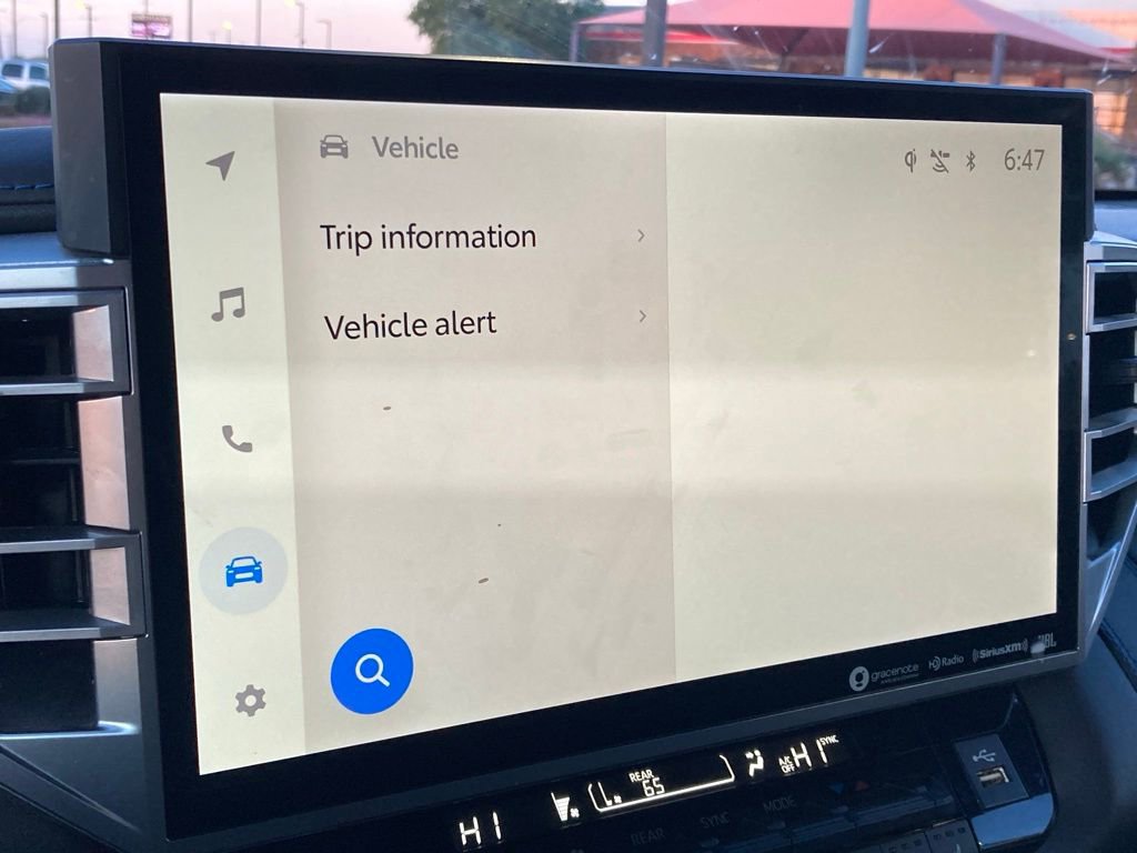 Used 2024 Toyota Sequoia Platinum image 24