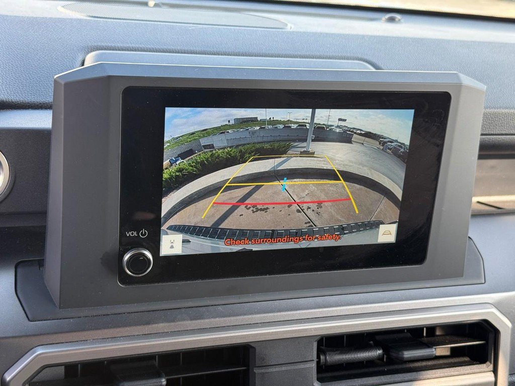 Used 2025 Toyota 4Runner SR5 AWD/4WD image 24