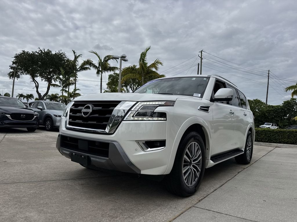 Used 2024 Nissan Armada SL w/ Captain's Chairs Package AWD/4WD image 31