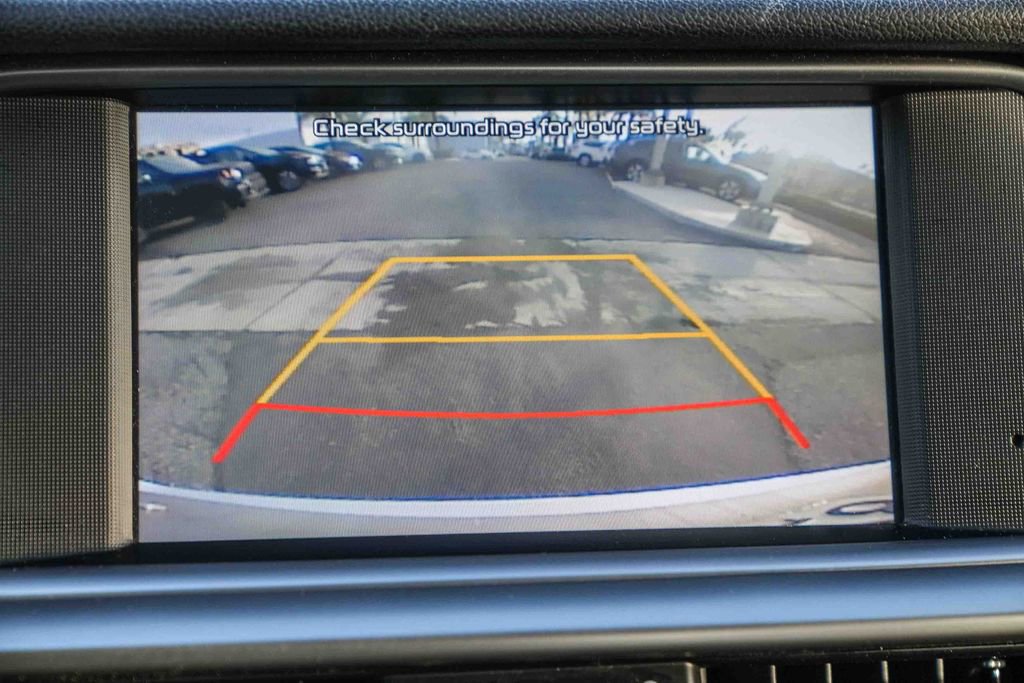 Used 2019 Kia Optima LX image 27