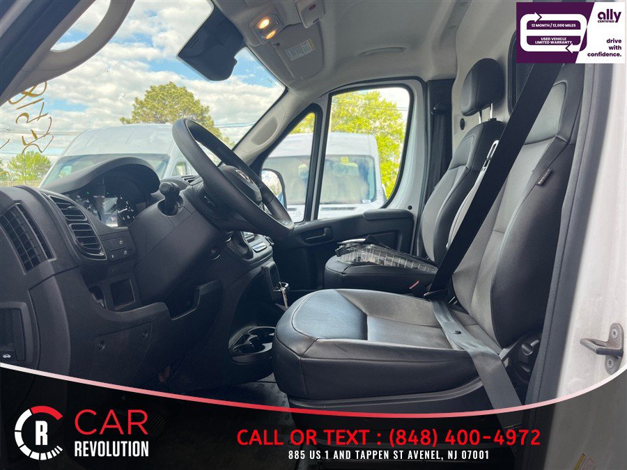 Used 2025 RAM ProMaster 2500 w/ Convenience Group FWD image 11