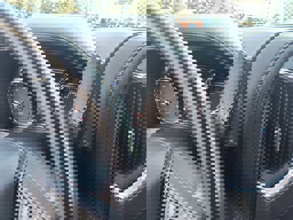 Used 2022 GMC Sierra 2500 AT4 w/ AT4 Premium Plus Package image 20