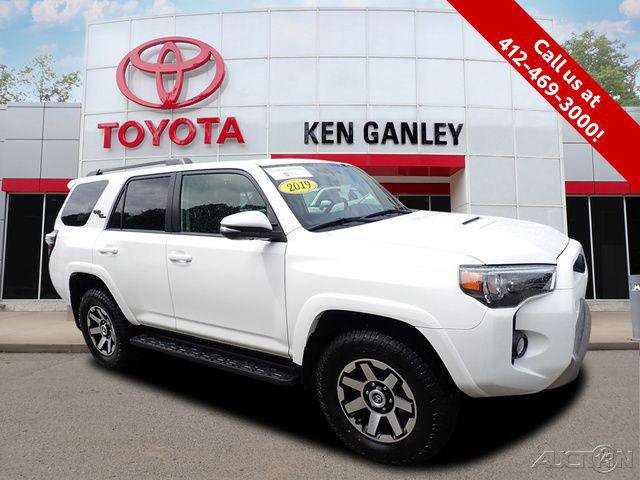 Certified 2019 Toyota 4Runner TRD Off-Road Premium AWD/4WD image 1