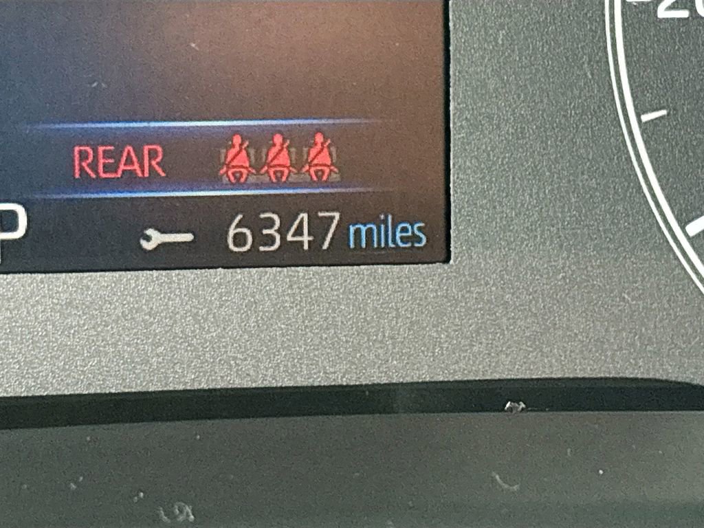 Used 2023 Toyota Corolla Cross LE w/ Moonroof Package image 12