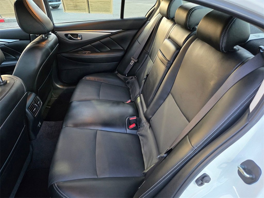 Used 2023 INFINITI Q50 Luxe w/ Cargo Package image 10