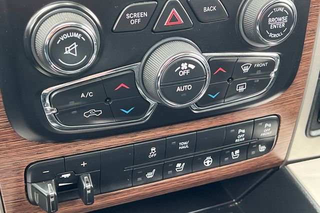 Used 2017 RAM 3500 Laramie image 29