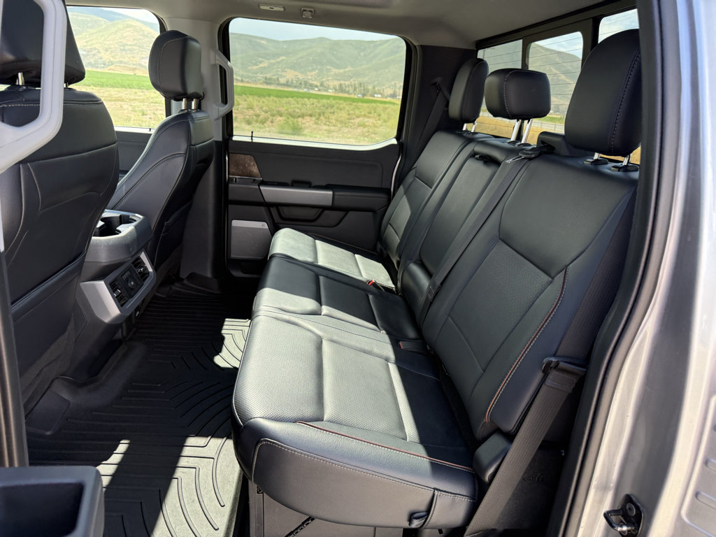 Used 2024 Ford F350 Lariat w/ Lariat Ultimate Package AWD/4WD image 30