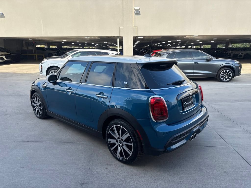 Used 2024 MINI Cooper S w/ Signature Upholstery Package FWD image 8
