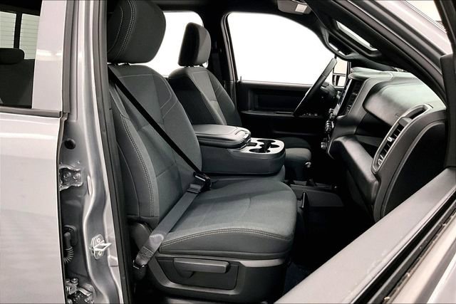 Used 2024 RAM 2500 Tradesman w/ Chrome Appearance Group image 8