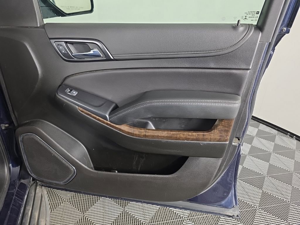 Used 2020 Chevrolet Tahoe 4WD image 39
