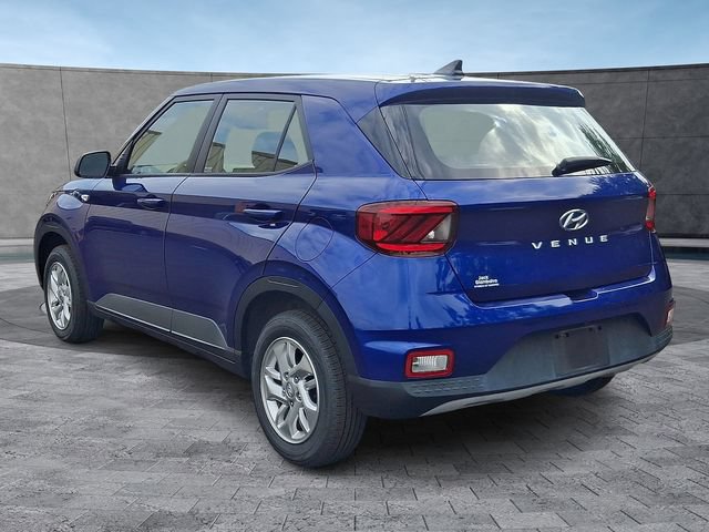Certified 2022 Hyundai Venue SE FWD image 7