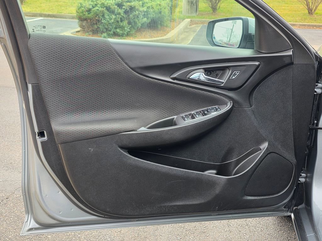 Used 2024 Chevrolet Malibu LT image 12