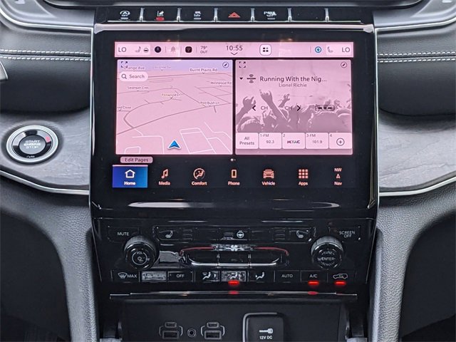 New 2025 Jeep Grand Cherokee Limited w/ Black Appearance Package image 14