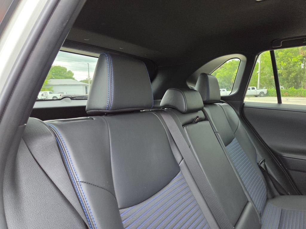 Used 2024 Toyota RAV4 XSE AWD/4WD image 19