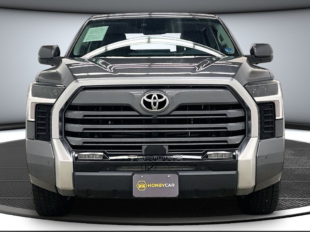 Used 2023 Toyota Tundra Limited AWD/4WD image 2