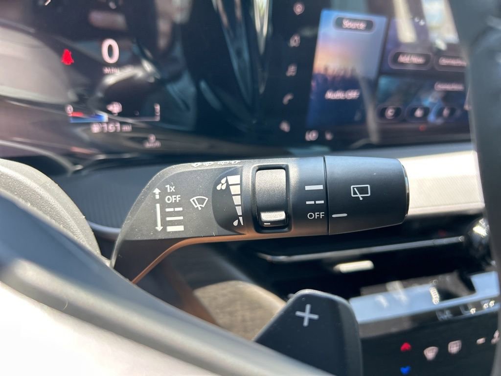 New 2025 Nissan Murano SV image 24