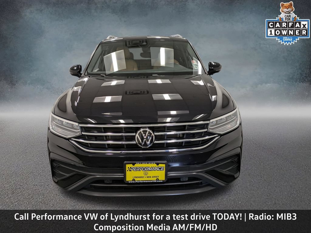 Used 2022 Volkswagen Tiguan SE AWD/4WD image 2
