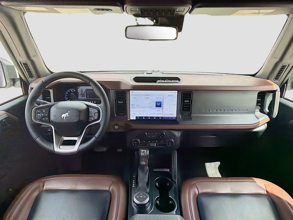 Used 2024 Ford Bronco Outer Banks image 19