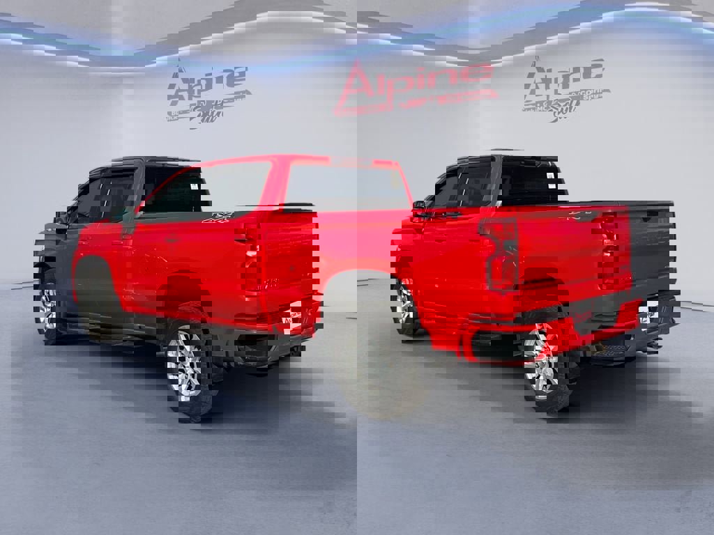 Used 2019 Chevrolet Silverado 1500 RST image 3