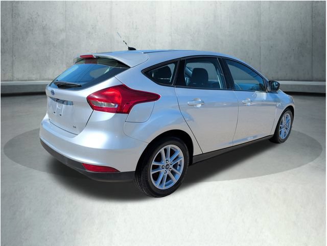 Used 2017 Ford Focus SE w/ Interior Protection Package FWD image 6