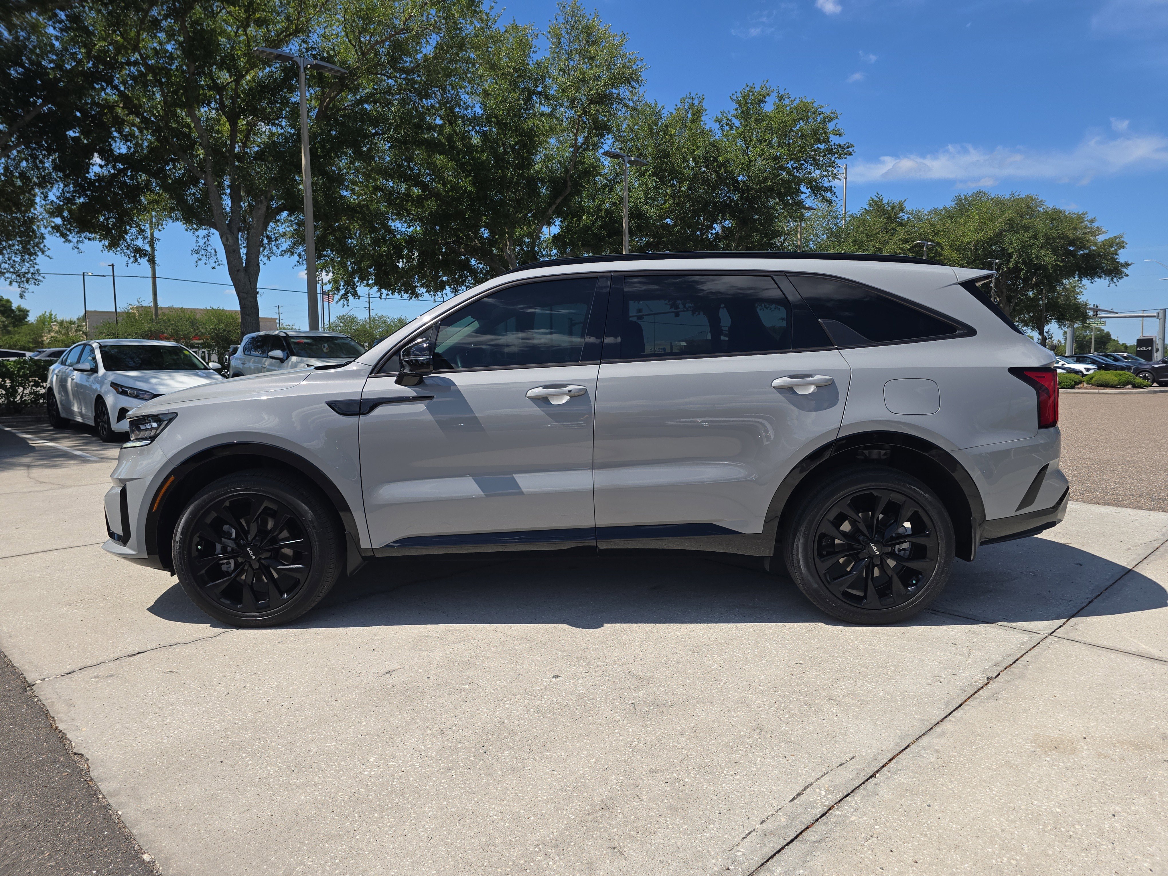 Certified 2022 Kia Sorento SX AWD/4WD image 5