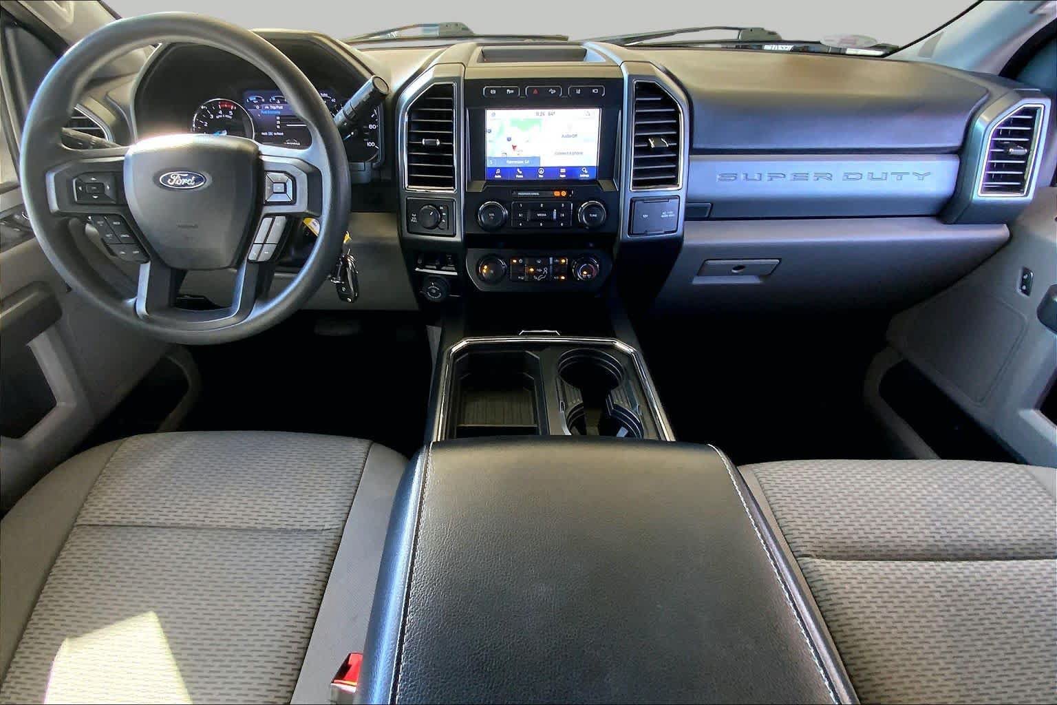 Used 2020 Ford F250 XLT w/ XLT Premium Package AWD/4WD image 14