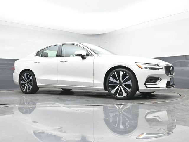 Used 2023 Volvo S60 B5 Ultimate w/ Climate Package FWD image 10