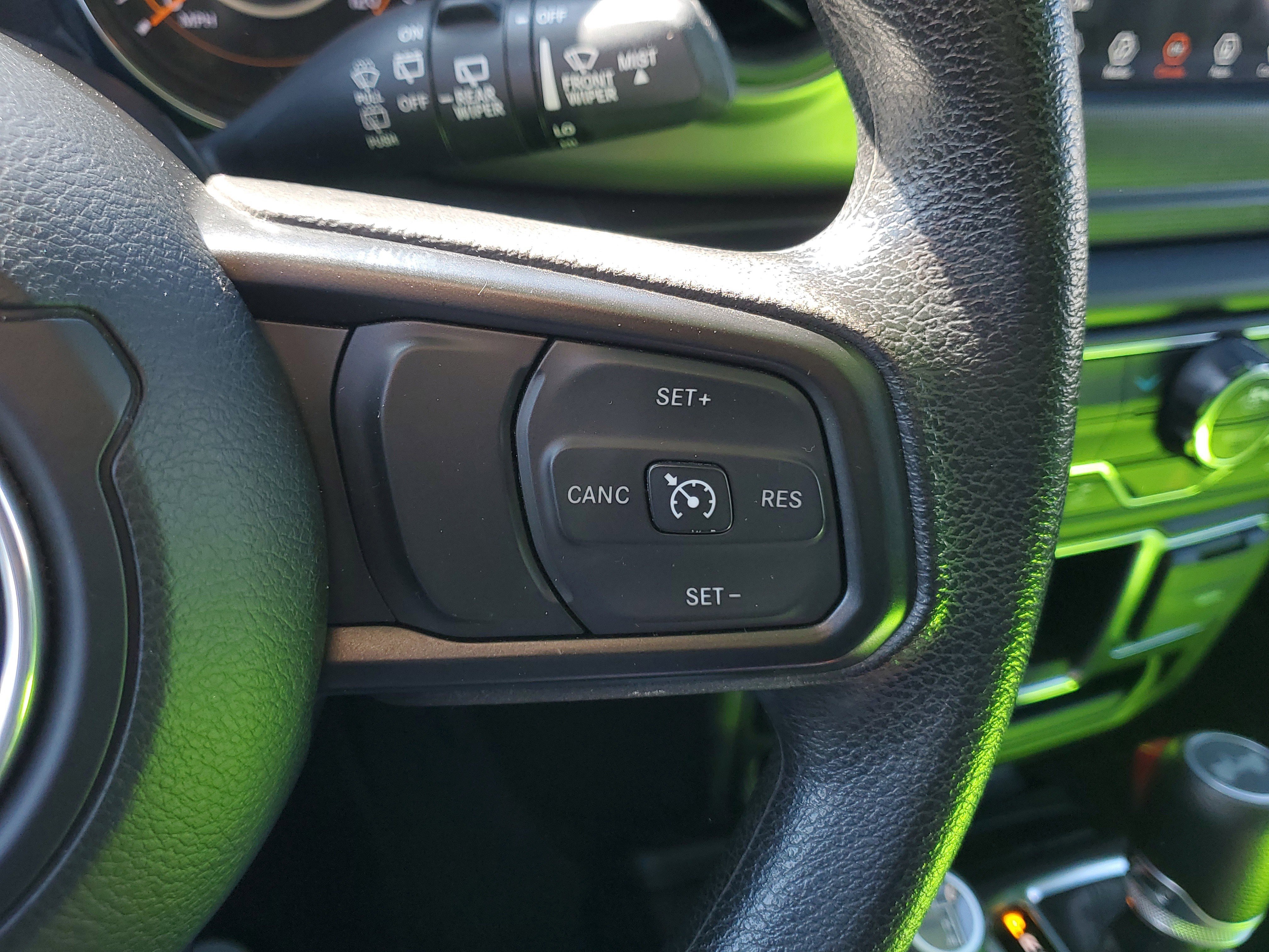 Used 2022 Jeep Wrangler Sport image 17